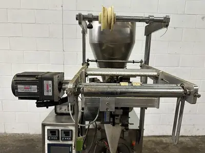 VFFS Sachet Machine with Cup Filler