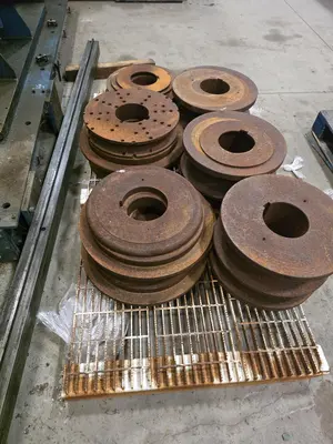 Used 1988 ROUNDO R6S Angle Bending Rolls Michigan US | Holland Equipment Hunters, Inc. #887003