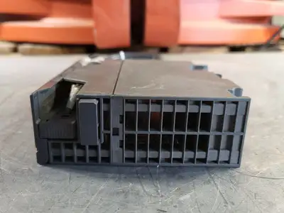 USED SIEMENS 6ES7 321-1BH02-0AA0