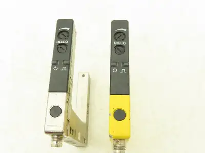 Banner SLM80P6Q Fork Slot Proximity Sensor Fixed-Distance 80mm Width  Lot of 2