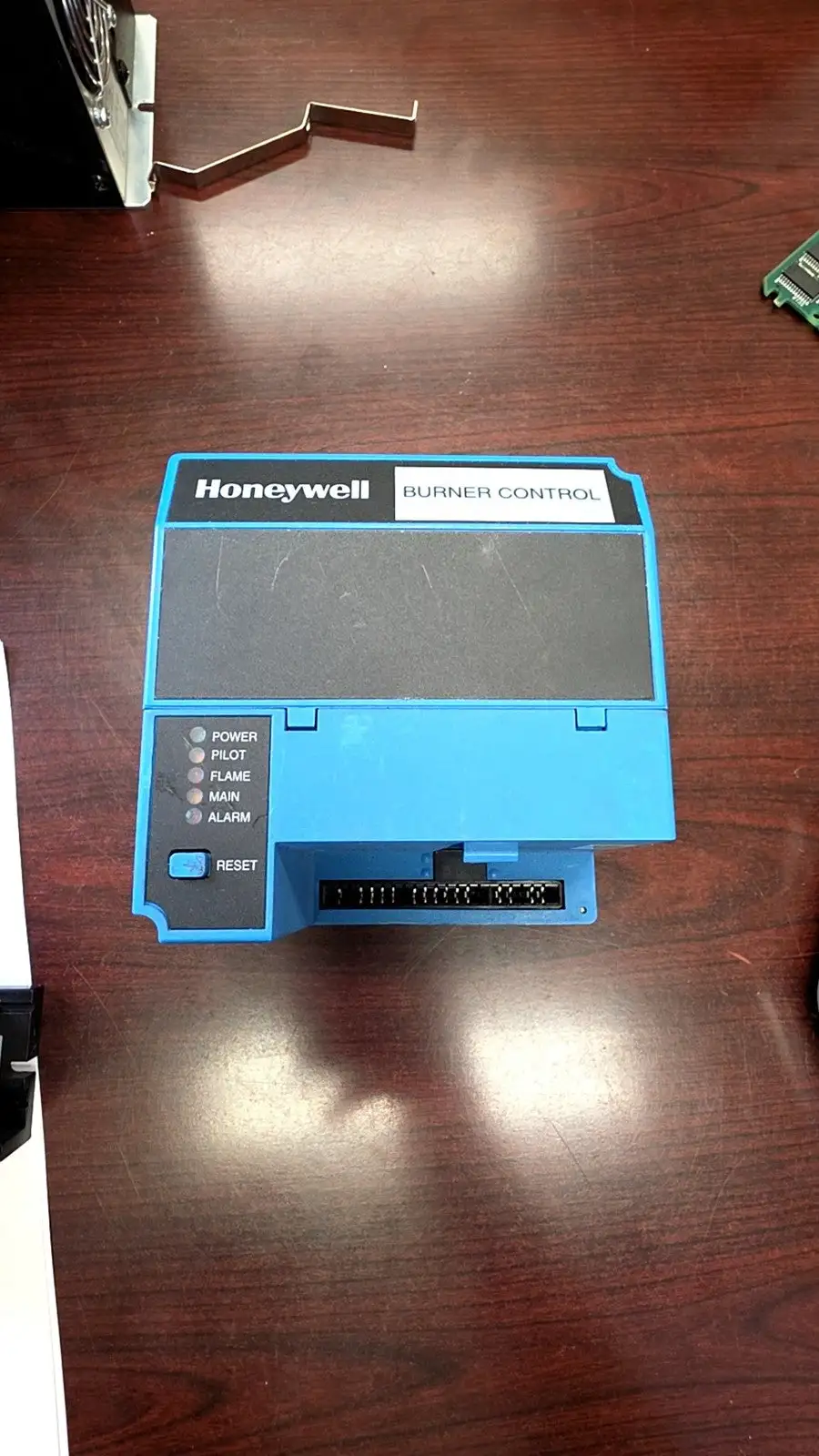 HONEYWELL RM7890 A 1015 Loc.3D