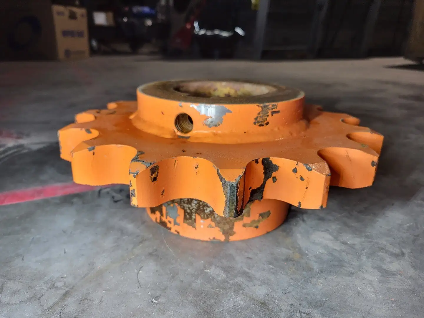 Roller Chain Sprocket 200C15, 15 Teeth, 3-15/16" Hub