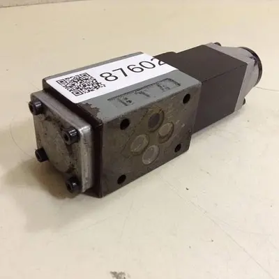 USED REXROTH 3WE6A51AG24N9K4R08V