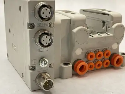 VV5QC11-03N35DAN-S | SMC  Pneumatic Plug-In Manifold 3-Station - Used