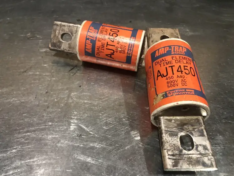 Used FERRAZ SHAWMUT AJT450 Misc Electrical & Power Parts British Columbia CA | Lenmark #250583