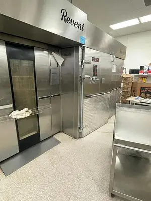 2018 REVENT 7134 Roll In Proof Box | Harvest Equipment and Fabrication Inc (3)