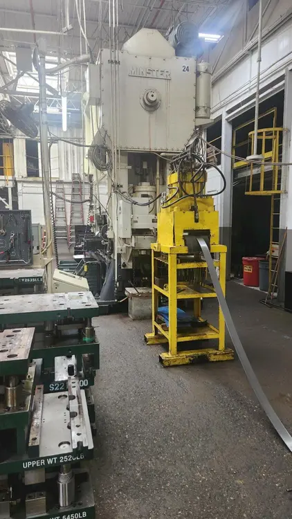 Used 1985 MINSTER E2-300-84-48 HEVI-STAMPER Straight Side Presses Michigan US | Presses for Industry #407090