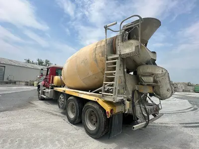 Used 2015 MACK GRANITE GU813 Concrete Mixer Trucks Delaware US | Proxy Equipment #1388927