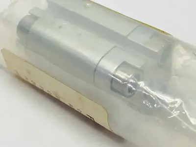 ADVU-16-10-P-A, 156508 | Festo ADVU-16-10-P-A Compact Pneumatic Cylinders 16mm Dia 10mm Stroke 156508 - New