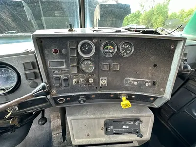 Used 2000 MACK RB688S Concrete Mixer Trucks Pennsylvania US | Proxy Equipment #1378234