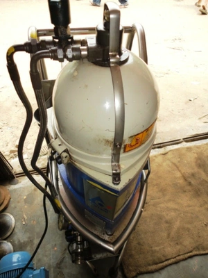 Alfa-Laval EMMIE MIB 303S-33 oil purifier module.