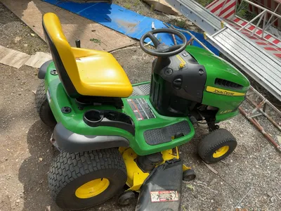 USED JOHN DEERE LA145