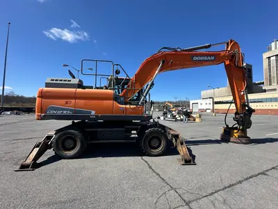 Used 2018 DOOSAN DX210W Excavators Pennsylvania US | Proxy Equipment #1388598