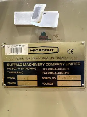 3 HP WILLIS - MICROCUT MODEL #837I VERTICAL KNEE MILL, 10" X 50" TABLE: YOBRO #24918