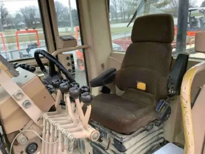 1998 Caterpillar 140HNA