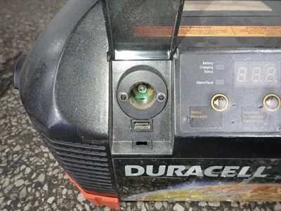 USED DURACELL POWERPACK 450