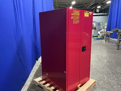 Used ULINE H1565MR Cabinets Ohio US | HGR 24 #1343731