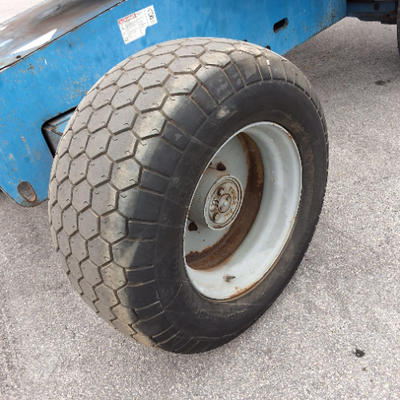 USED 2014 Genie S-65