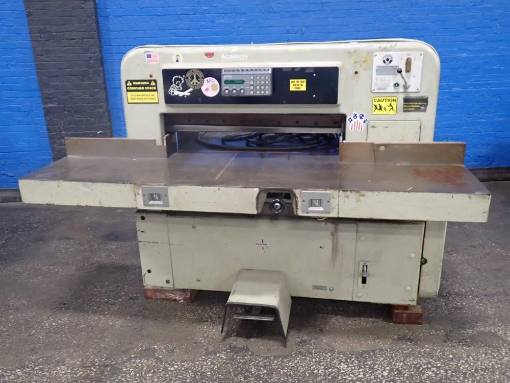 Used POLAR MOHR 92CS Paper Cutters Ohio US | HGR 24 #783578