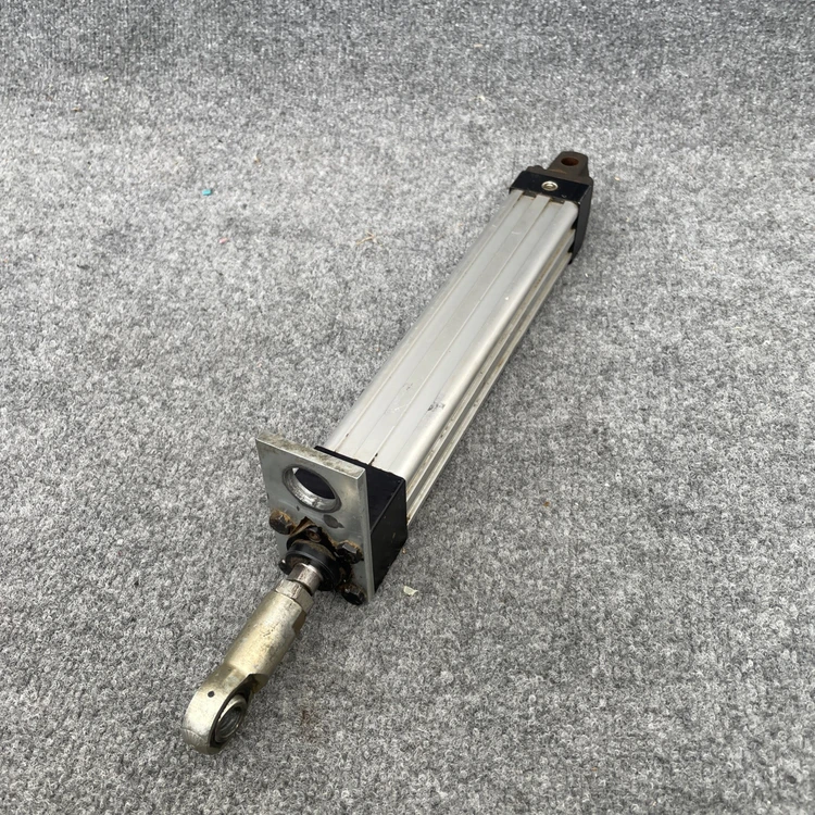 Used Numatics UL-646946-1 Pneumatic Cylinders California US | Davliegogo LLC #1707941