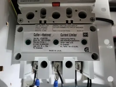 Used EATON SVX002A1-5A4N1 Switchgears British Columbia CA | Lenmark #240153