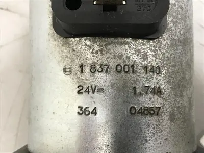 USED BOSCH 0 810 001 825