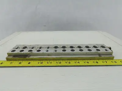 Vektor AG VP8100196 Pneumatic Manifold Block Base Aluminum 12 Station