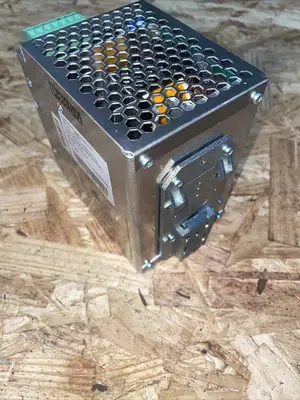 PHOENIX CONTACT QUINT-PS-100-240AC/24DC/10A. (bin1.3.3)