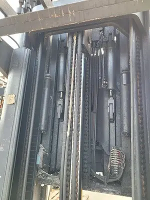 USED 2000 CROWN RR5000