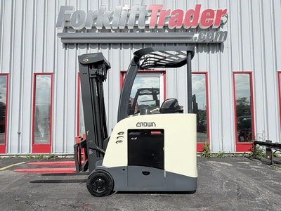 Used 2007 CROWN RC5545-40TT190 Misc Forklifts Wisconsin US | Forklifttrader.com #1285463