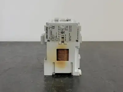 USED ALLEN-BRADLEY 700-CF220D