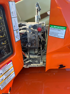 USED 2016 JLG E450AJ