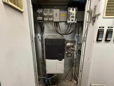 200 HP ALLEN BRADLEY POWERFLEX 755 DRIVE CAT. 20G1ANE192AN0NNNNN 600V