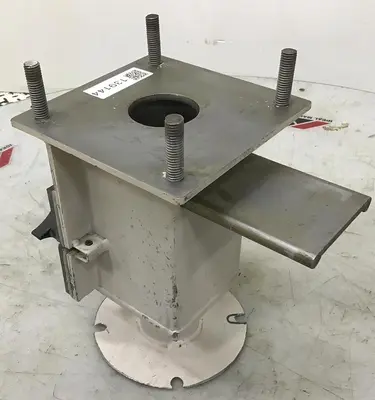 USED METAL FABRICATOR MAGNET