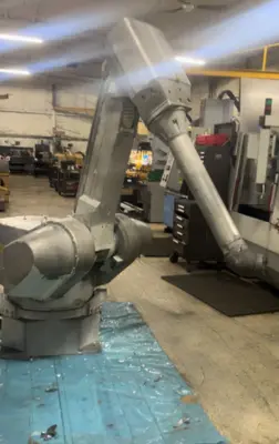 USED MITSUBISHI NO CONTROLLER - ONLY ROBOT