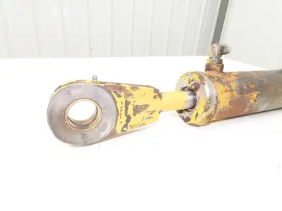 Used LORAIN _UNKNOWN_ Hydraulic Cylinders Indiana US | Arrow Industrial #1459041