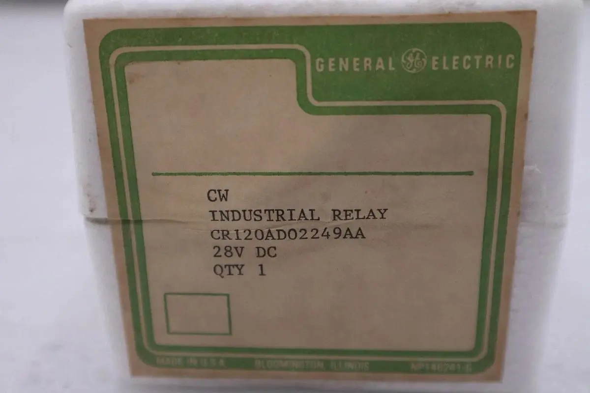 NEW GENERAL ELECTRIC CR120AD02249AA RELAY STOCK G336A