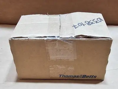 NEW THOMAS & BETTS L250GRL