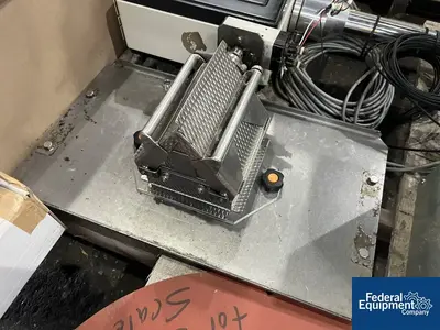 USED Hayssen Hayssen / Yamato Bucket Scale, Model ADW-713RB