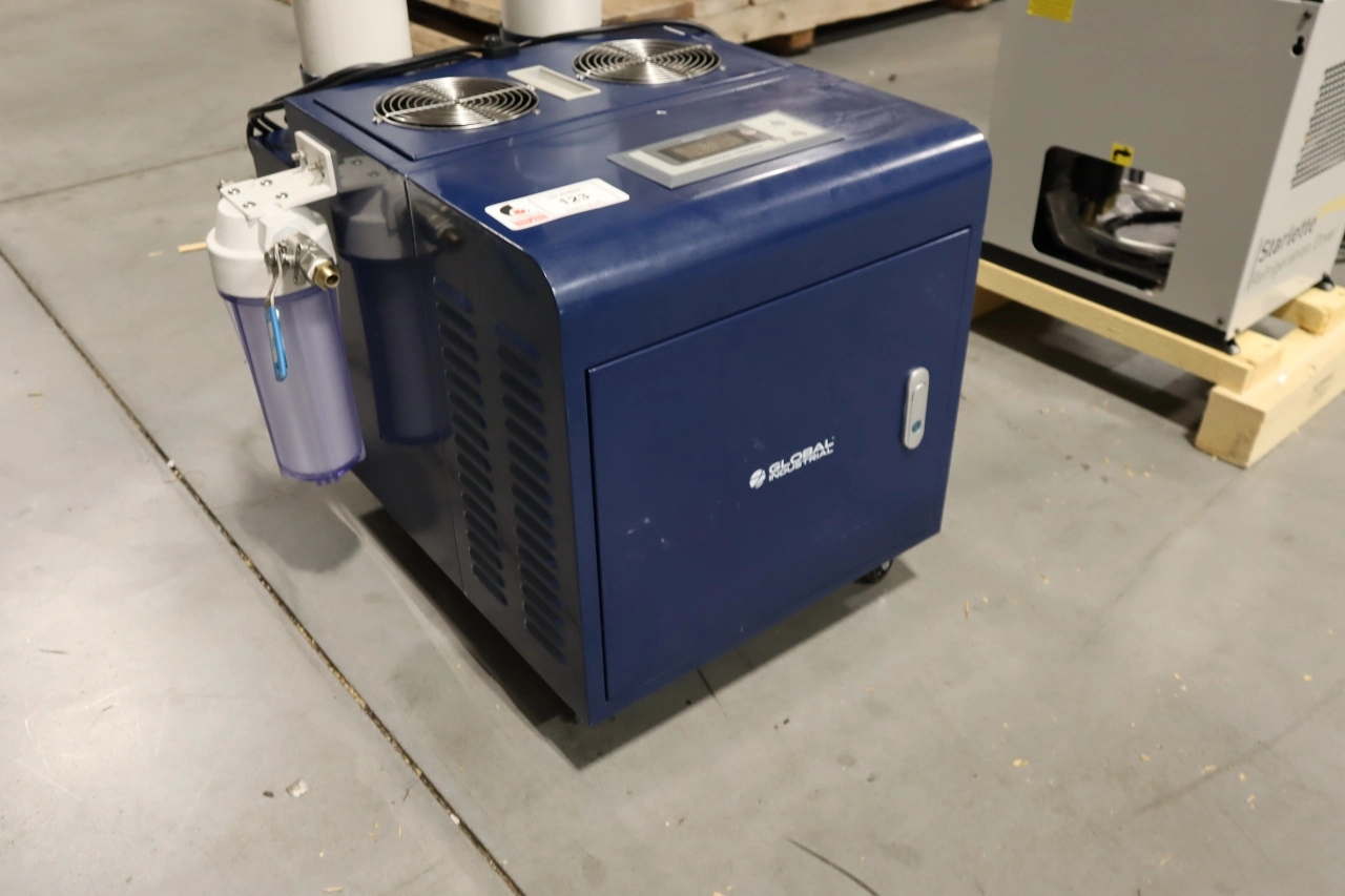 Used GLOBAL INDUSTRIES 246139 ULTRASONIC HUMIDIFIER Humidifiers Minnesota US | Machinesused.com #1574376