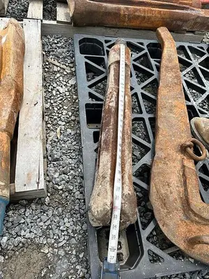 Used AFTERMARKET 6” D X 33-1/2" L STEEL CHISEL BIT FOR CABLE TOOL Drills Pennsylvania US | East West Machinery & Drilling #1417430