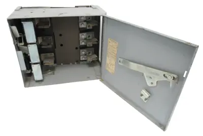USED SIEMENS V7H3605 DISCONNECT SWITCH 400A 600V 3P