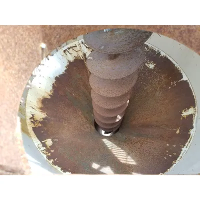 Used 40 Cubic Foot Vertical Auger Mixer Blender