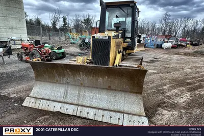 Used 2001 CATERPILLAR D5C Bulldozers Pennsylvania US | Proxy Equipment #1377711