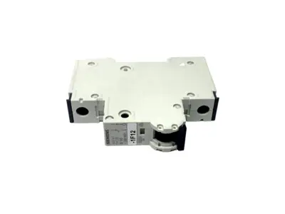 USED SIEMENS 5SY4110-6
