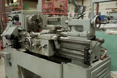 Leblond 1303 Regal 16 x 30 Manual Lathe