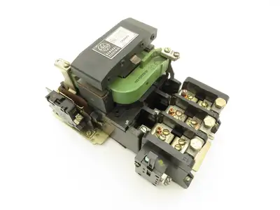 General Electric 100 Hp Motor Starter Contactor 120V Coil 135 Amp Nema 4