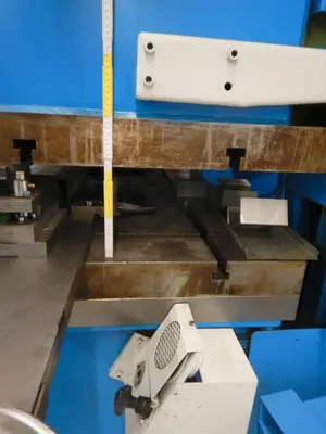USED FISCHER 80 TON