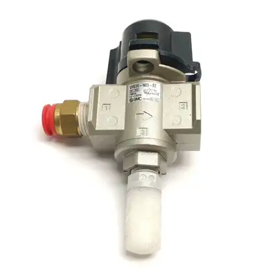 USED SMC MANUAL 3-PORT LOCK-OUT VALVE 3/8" NPT