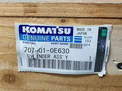 NEW KOMATSU 707-01-0E630